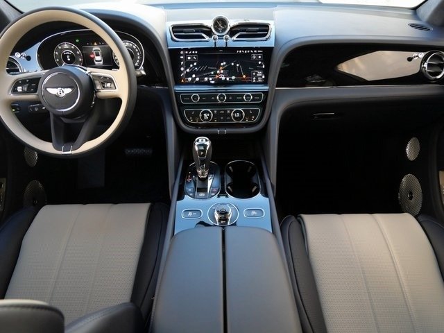 New 2024 Bentley Bentayga V8 For Sale (24)