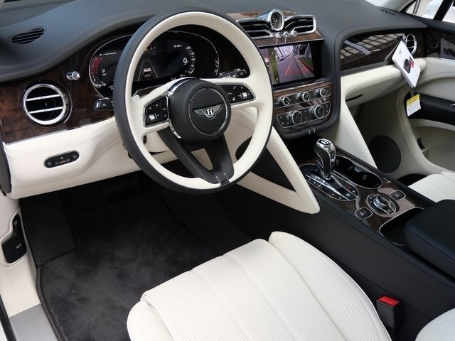 New 2024 Bentley Bentayga V8 For Sale (41)