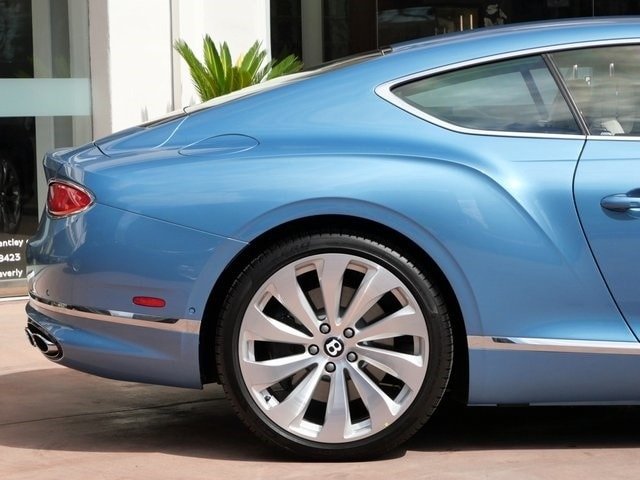 New 2024 Bentley GT Azure For Sale (19)