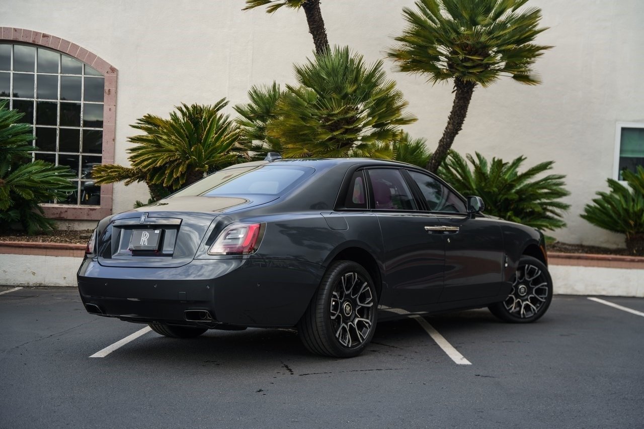 New 2024 Rolls-Royce Black Badge Ghost (23)