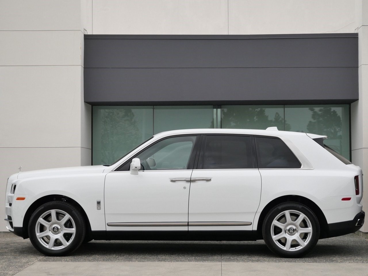 New 2024 Rolls-Royce Cullinan For Sale (82)