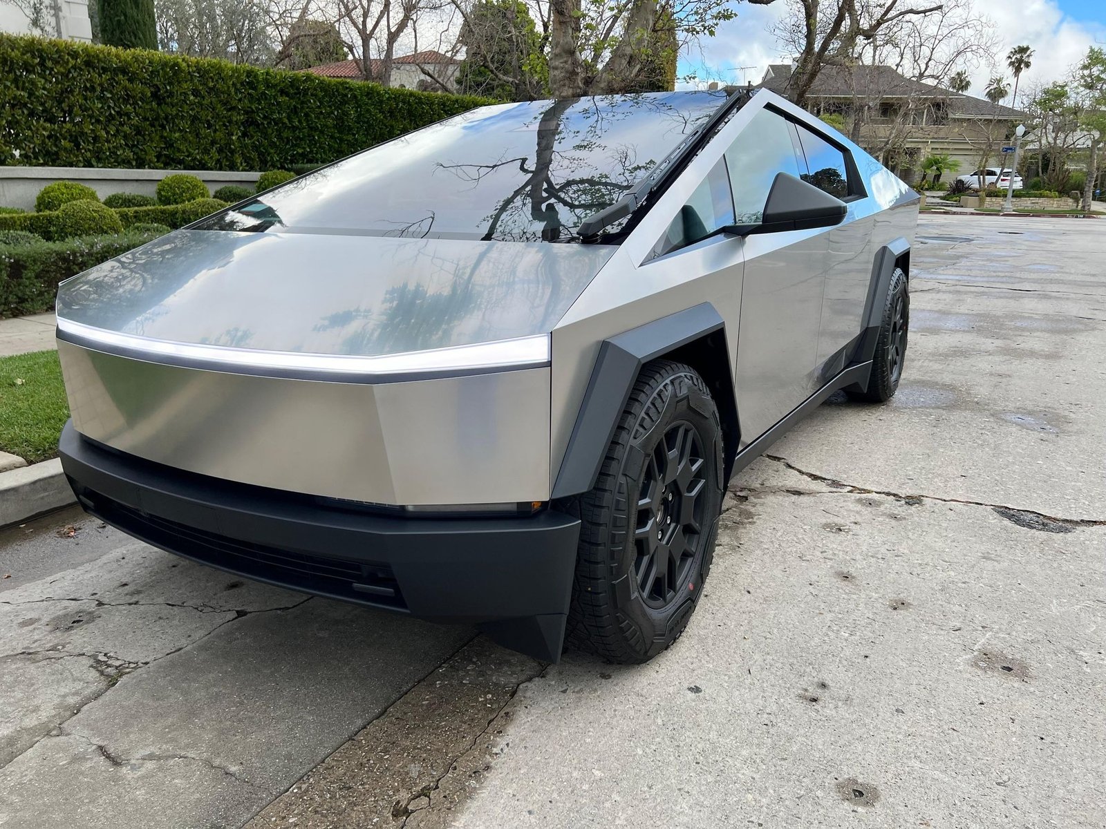 Tesla Cybertruck For Sale (89)
