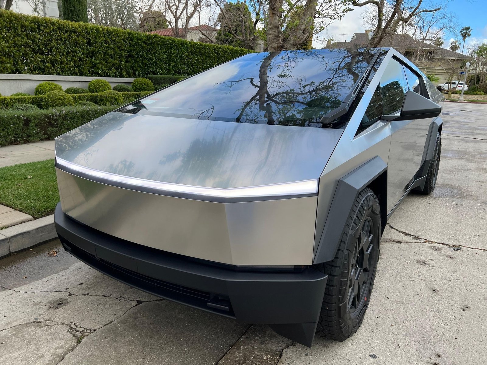 Tesla Cybertruck For Sale (91)