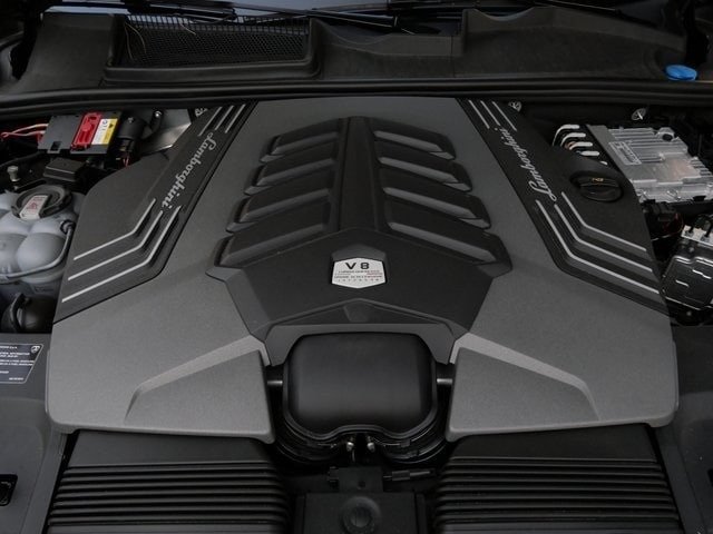 used 2023 Lamborghini Urus S (3)