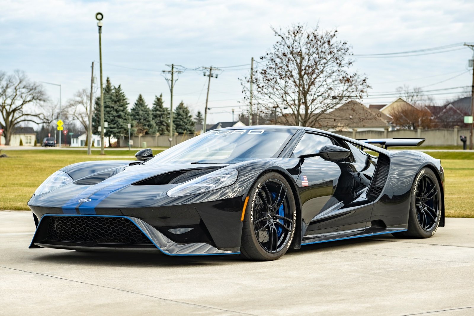 Used-2019-Ford-GT-1702515639